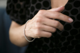 B32948 - Bransoletka złota z diamentami - tenisowa