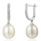 E21600 W A - Kolczyki złote z diamentami i perłą